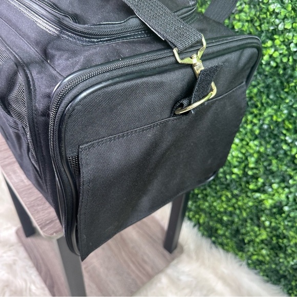 Sherpa Black delta pet carrier cargo new - Picture 10 of 16